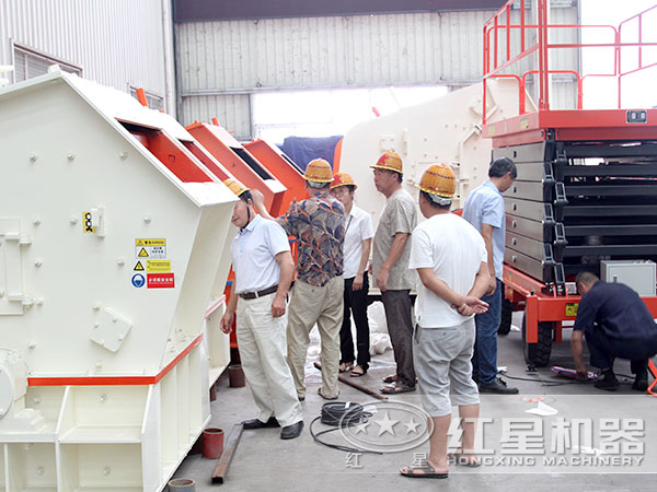 一對(duì)一的技術(shù)指導(dǎo),車間參觀 一對(duì)一的技術(shù)指導(dǎo),車間參觀