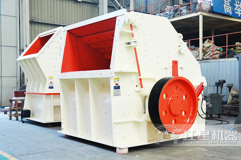 反擊式破碎機(jī) 反擊式破碎機(jī)