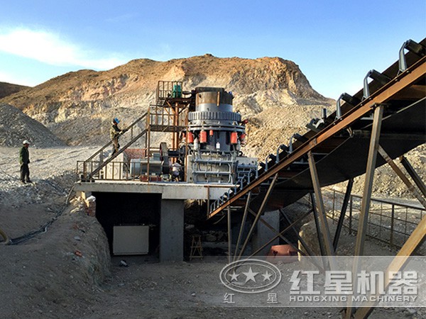 四川液壓圓錐破碎機(jī)工作現(xiàn)場(chǎng) 四川液壓圓錐破碎機(jī)工作現(xiàn)場(chǎng)