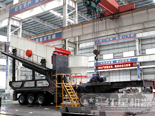 半掛車圓錐破流動磕石機 半掛車圓錐破流動磕石機