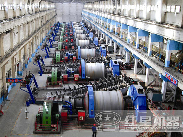 金礦球磨機工作現場 金礦球磨機工作現場