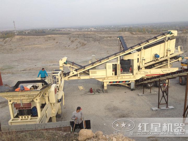 時產(chǎn)200方全自動碎石機生產(chǎn)現(xiàn)場,出料均勻,粒形好看 時產(chǎn)200方全自動碎石機生產(chǎn)現(xiàn)場,出料均勻,粒形好看