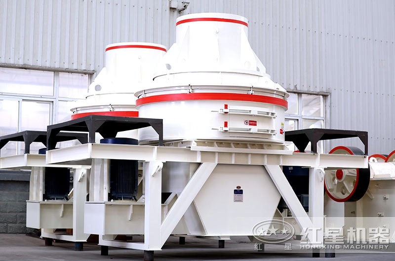 直通沖擊式制砂機(jī)，體積小，重量輕，功耗小
