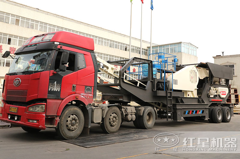 磚渣粉碎機(jī)發(fā)貨現(xiàn)場(chǎng) 磚渣粉碎機(jī)發(fā)貨現(xiàn)場(chǎng)