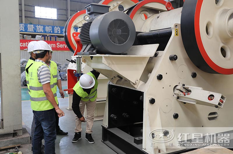 客戶來廠深入了解設(shè)備 客戶來廠深入了解設(shè)備