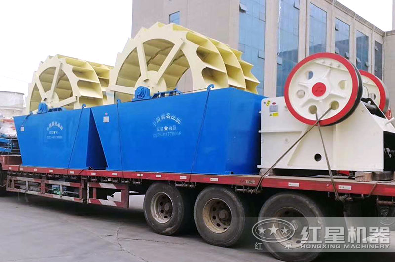 時產(chǎn)200噸破碎洗沙設(shè)備發(fā)貨中 時產(chǎn)200噸破碎洗沙設(shè)備發(fā)貨中