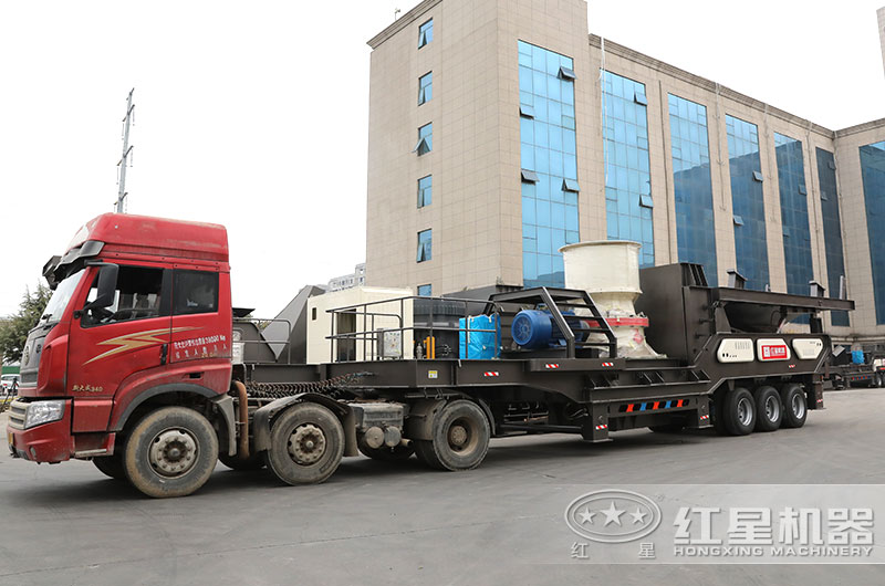 便攜式粉碎機(jī)發(fā)貨現(xiàn)場 便攜式粉碎機(jī)發(fā)貨現(xiàn)場