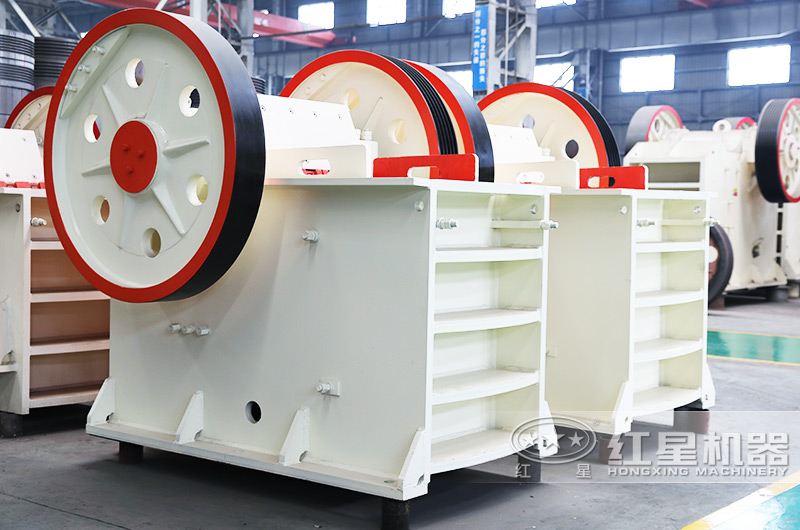 鄂式破碎機(jī) 鄂式破碎機(jī)