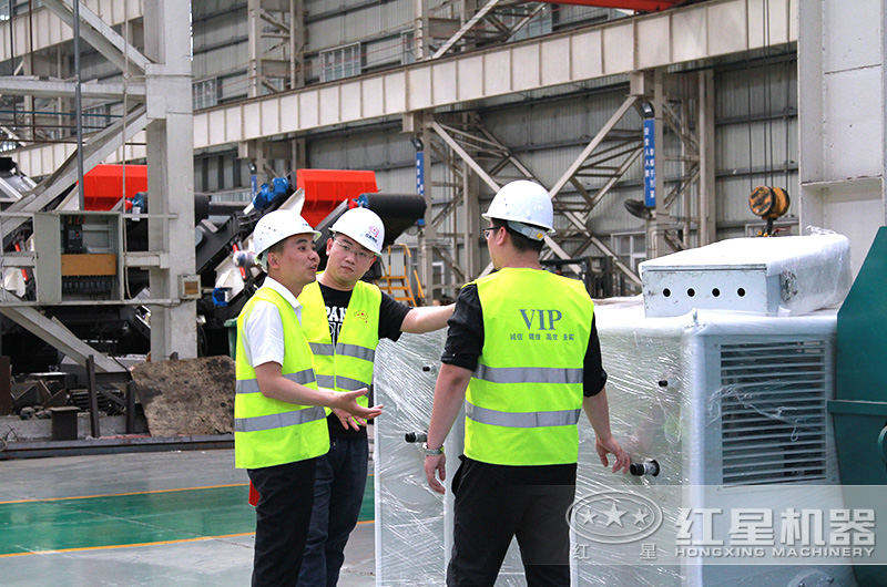 客戶到設備生產車間實地考察 客戶到設備生產車間實地考察