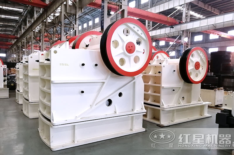 德版顎式破碎機(jī) 德版顎式破碎機(jī)