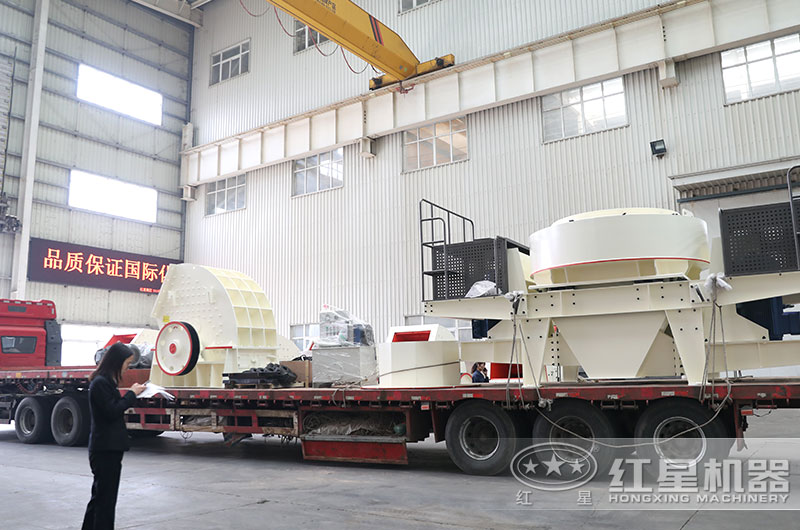 時產(chǎn)100噸沙子粉碎機(jī)設(shè)備發(fā)貨 時產(chǎn)100噸沙子粉碎機(jī)設(shè)備發(fā)貨