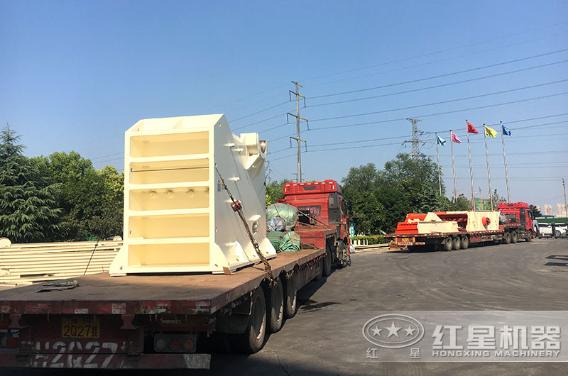 912破碎機設(shè)備發(fā)貨中 912破碎機設(shè)備發(fā)貨中