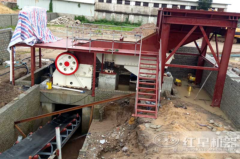 海南客戶顎式破碎機(jī)生產(chǎn)現(xiàn)場(chǎng)圖片 海南客戶顎式破碎機(jī)生產(chǎn)現(xiàn)場(chǎng)圖片