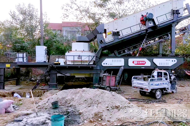 移動(dòng)式石頭制砂廠生產(chǎn)線 移動(dòng)式石頭制砂廠生產(chǎn)線