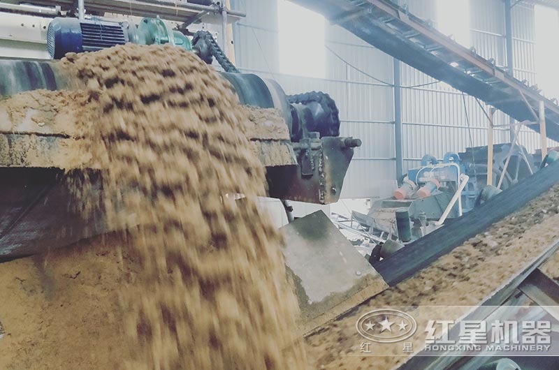 復(fù)合式破碎機(jī)成品 復(fù)合式破碎機(jī)成品