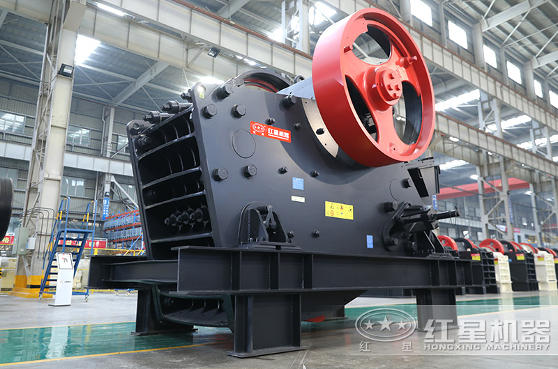 鄂式破碎機 鄂式破碎機