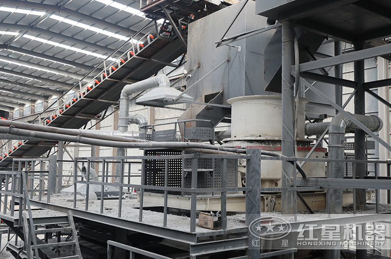 沖擊式制砂機作業(yè)加工現(xiàn)場 沖擊式制砂機作業(yè)加工現(xiàn)場