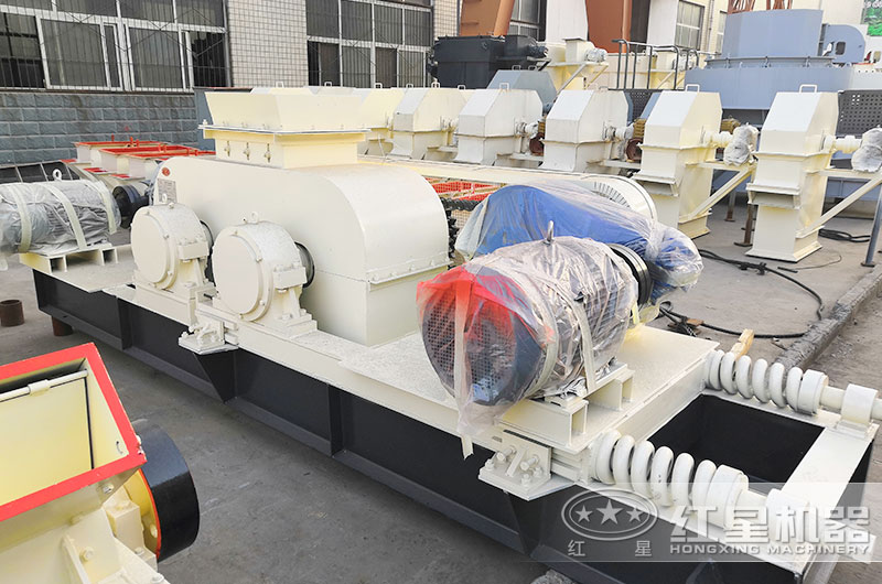 對(duì)輥制砂機(jī) 對(duì)輥制砂機(jī)