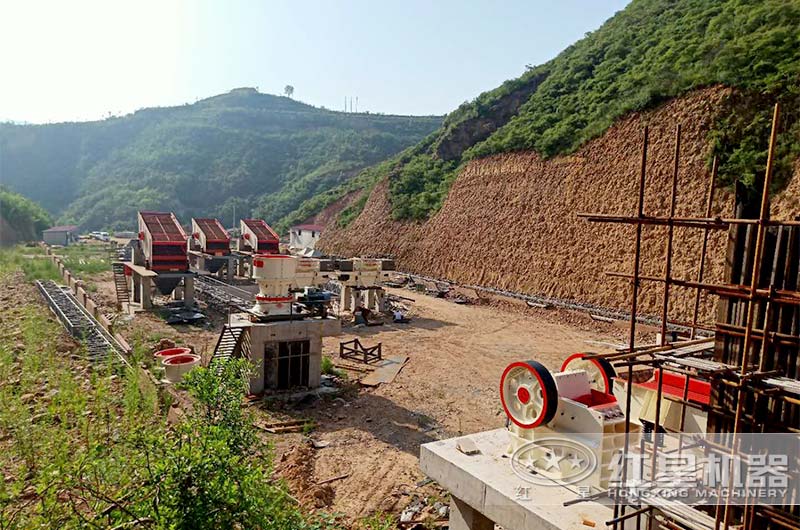 道砟石加工設備安裝現場 道砟石加工設備安裝現場